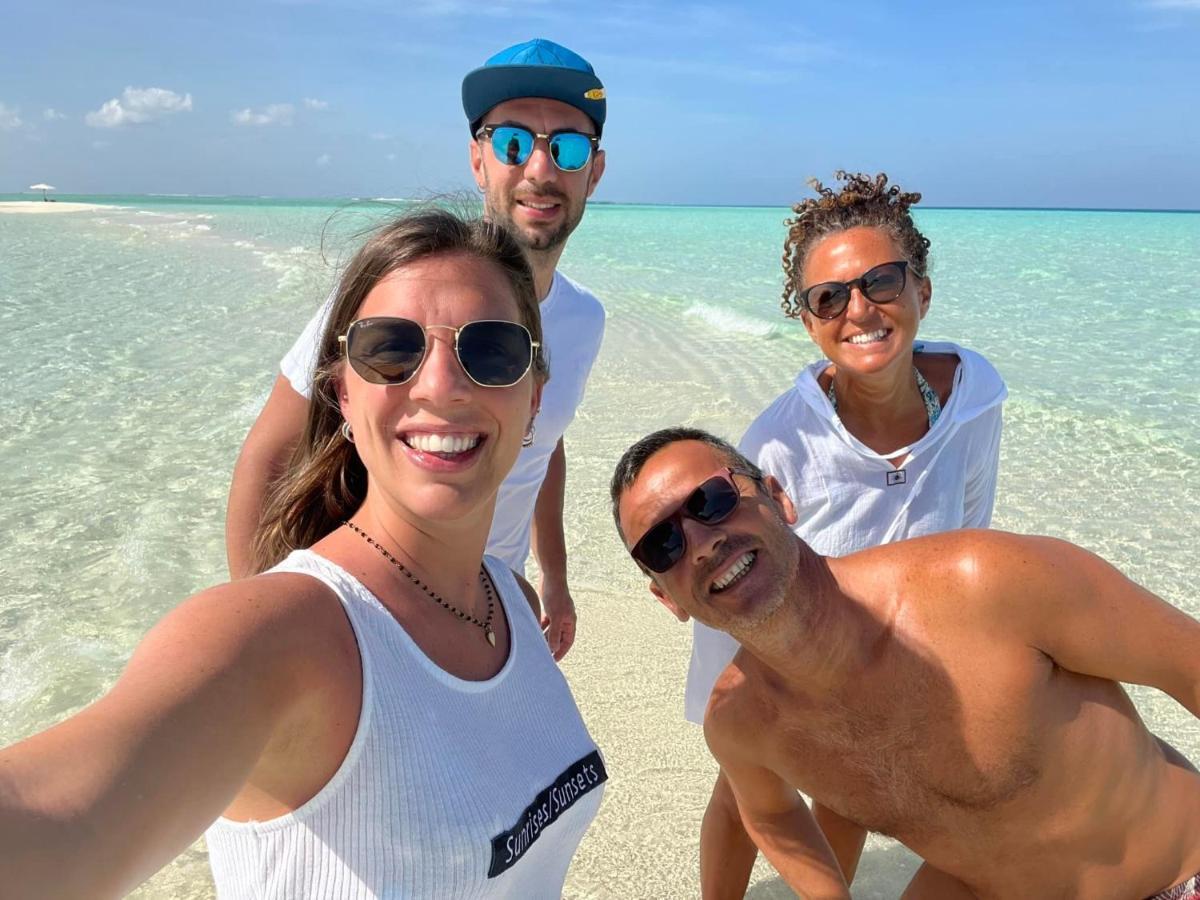 Dhiffushi White Sand Beach Extérieur photo
