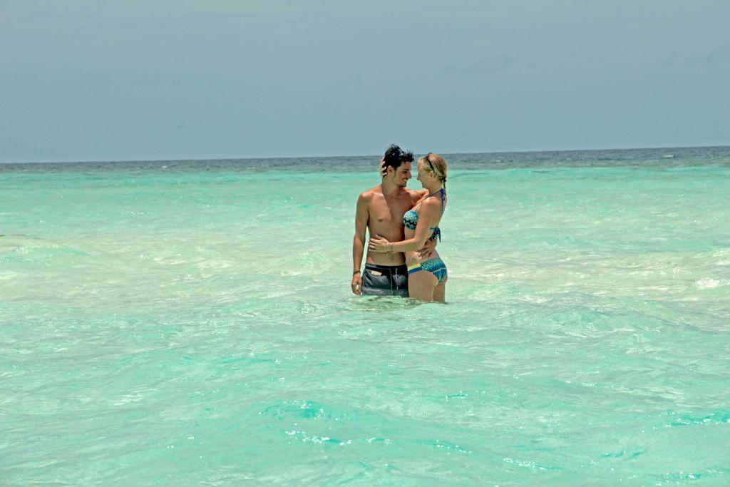 Dhiffushi White Sand Beach Extérieur photo